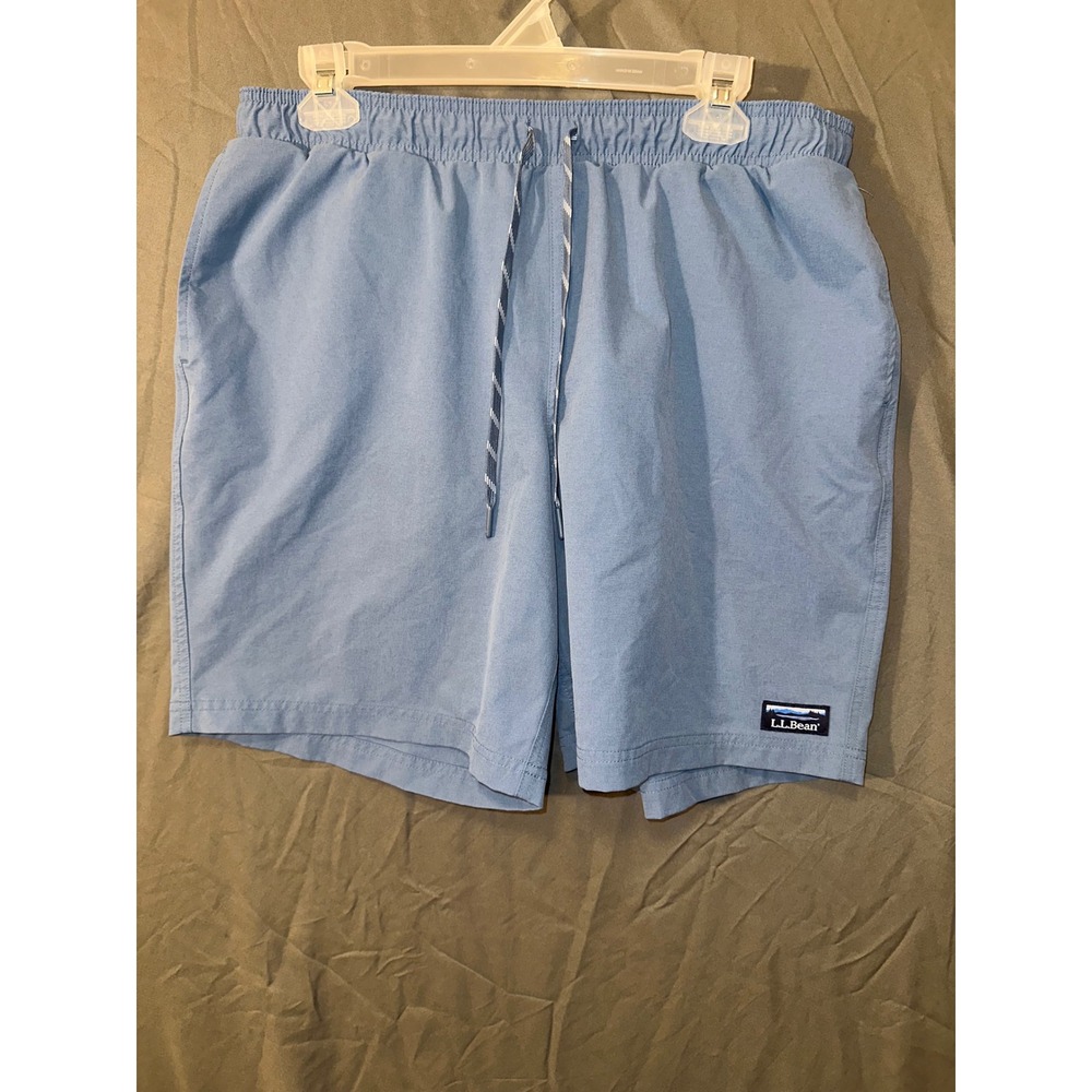 LL Bean Mens Bounder Board Shorts Light Blue Elastic Waist 7 Inch Inseam Large